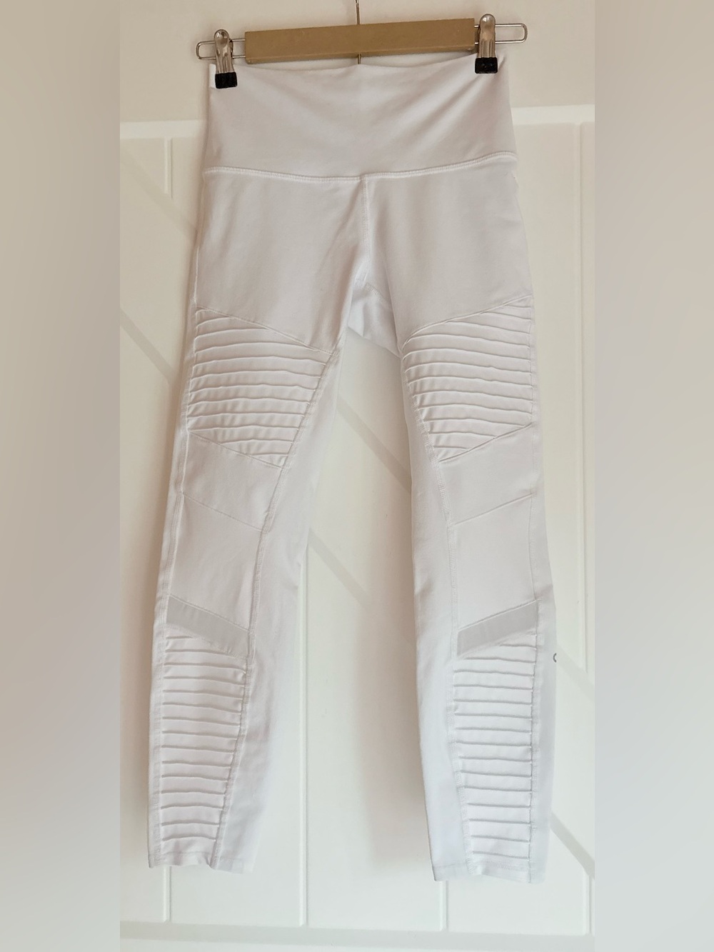 Alo Yoga White High Waist Moto Leggings Size Small